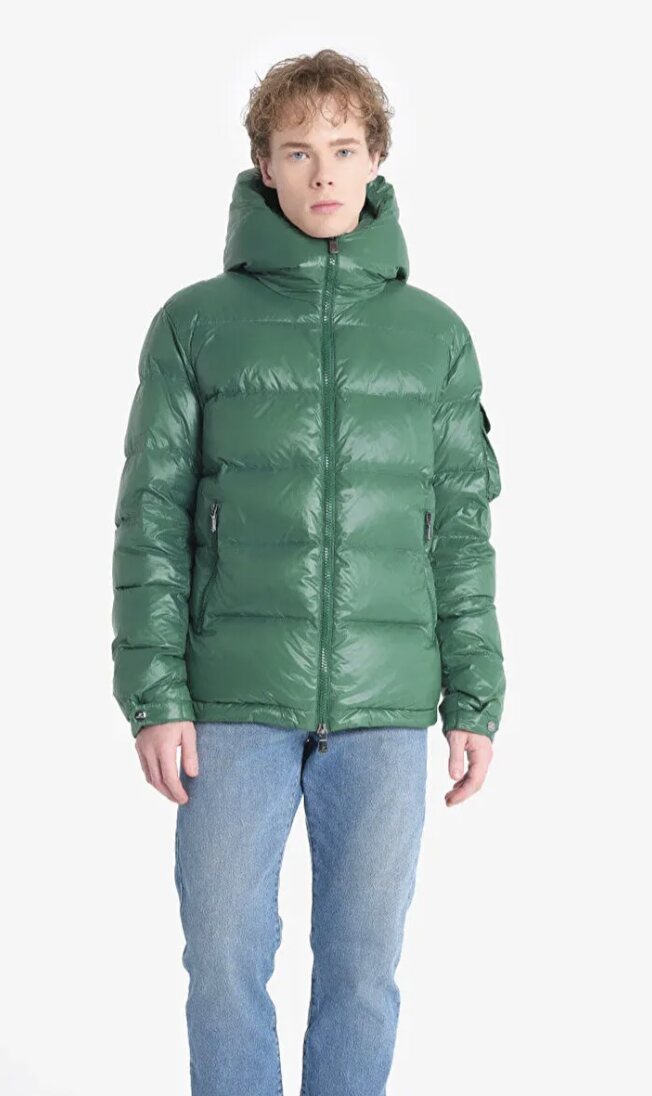 Made Tekstil green puffer jacket front view