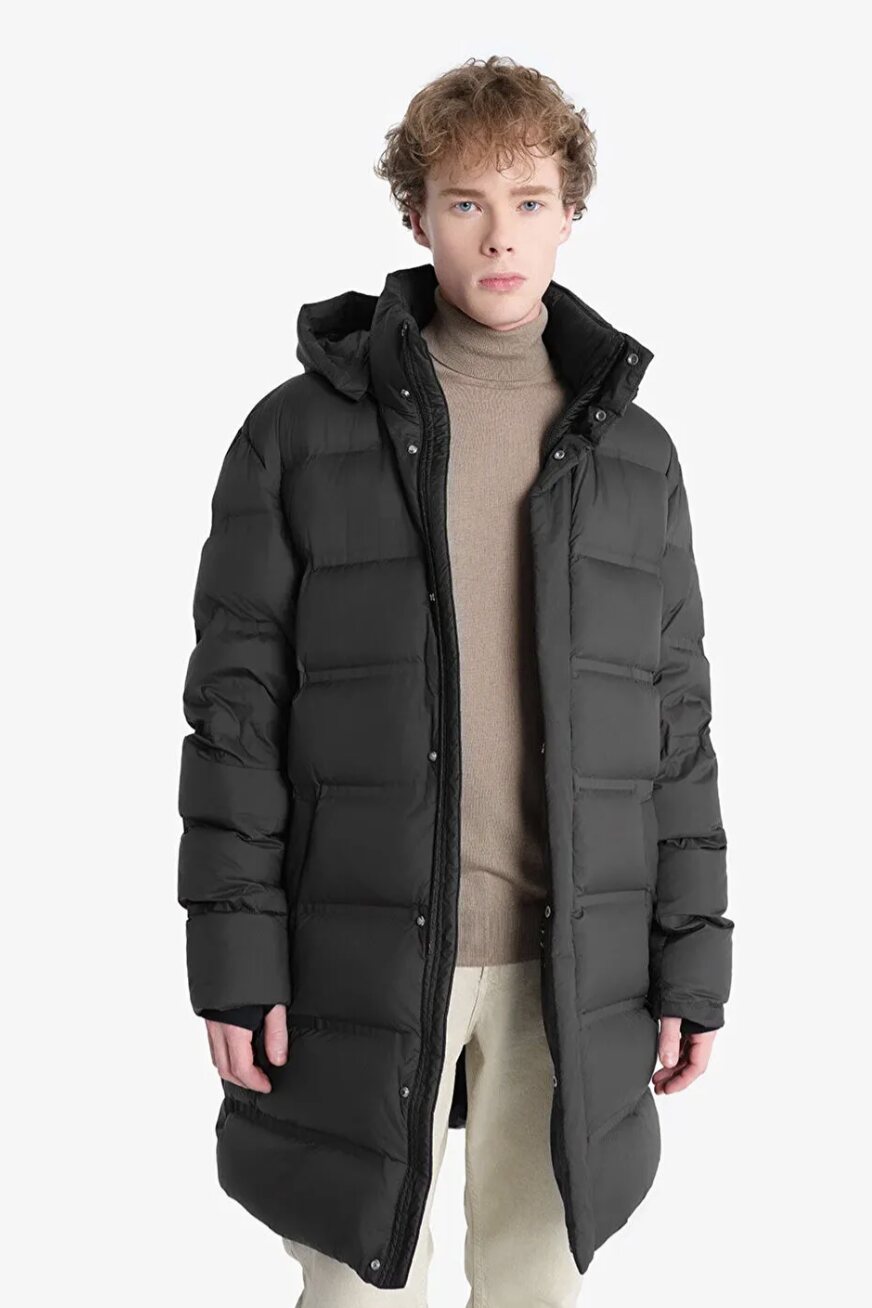 Made Tekstil black long coat
