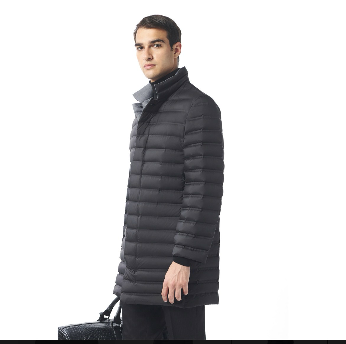 Made Tekstil long quilted coat side view